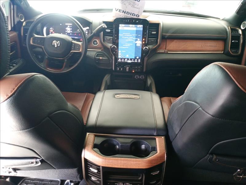  3500  6.7 I6 Turbo Limited Longhorn CD 4X4 9