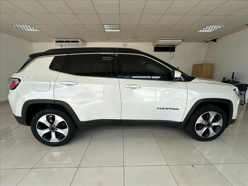  COMPASS  2.0 16V Longitude 7