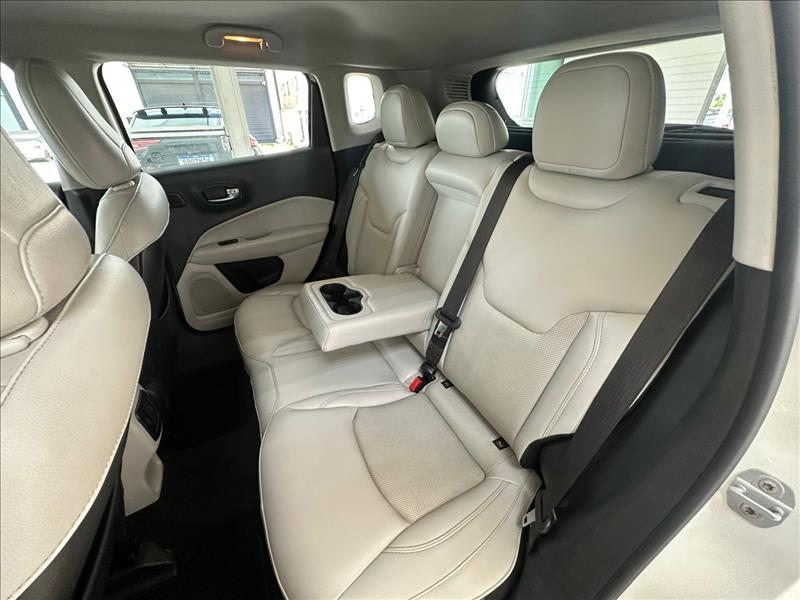  COMPASS  2.0 16V Longitude 8