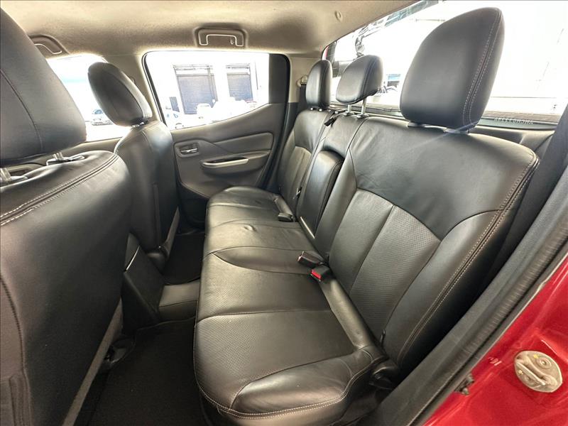  L200 TRITON  2.4 16V Turbo Sport HPE CD 4X4 8