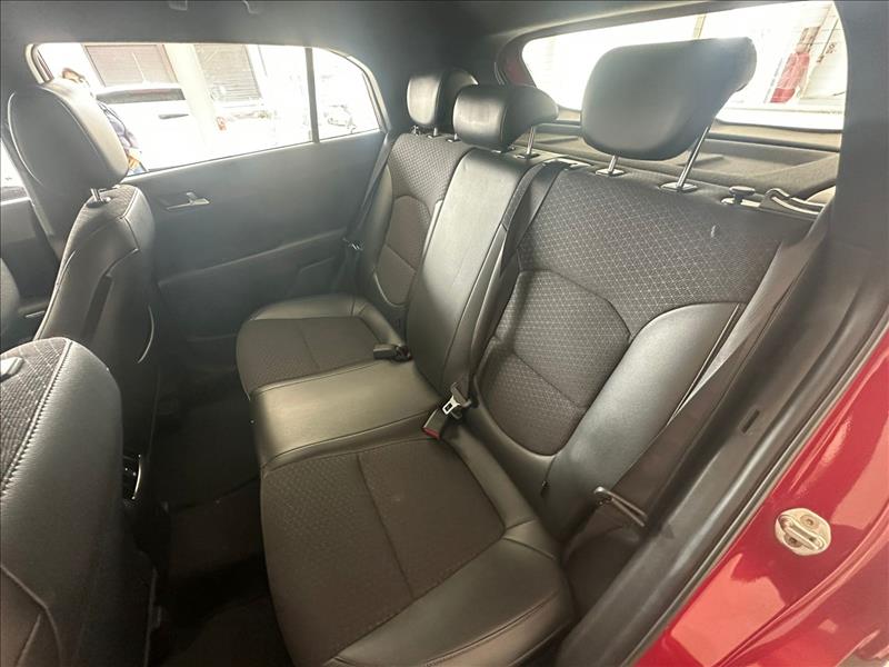  CRETA  2.0 16V Sport 8