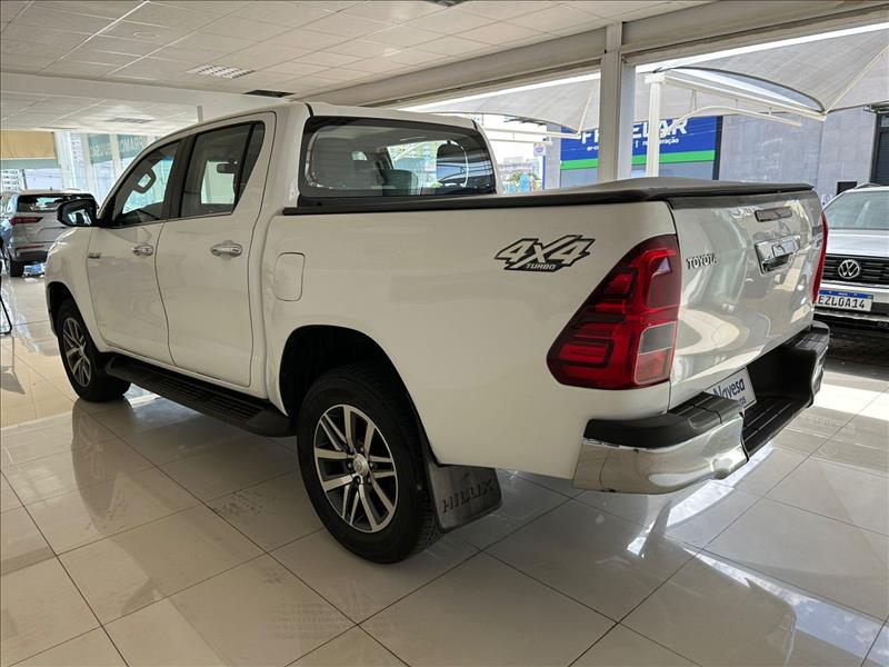  HILUX  2.8 SRX 4X4 CD 16V 4