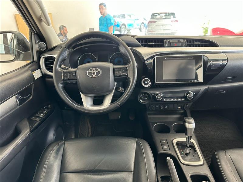  HILUX  2.8 SRX 4X4 CD 16V 10