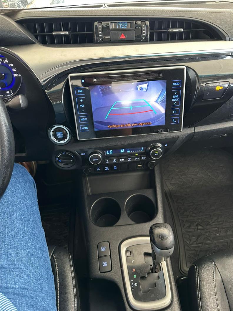  HILUX  2.8 SRX 4X4 CD 16V 12