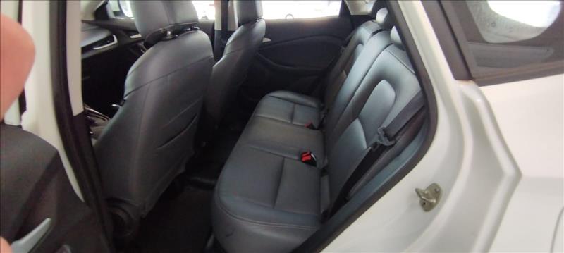  TRACKER  1.0 Turbo LT 10