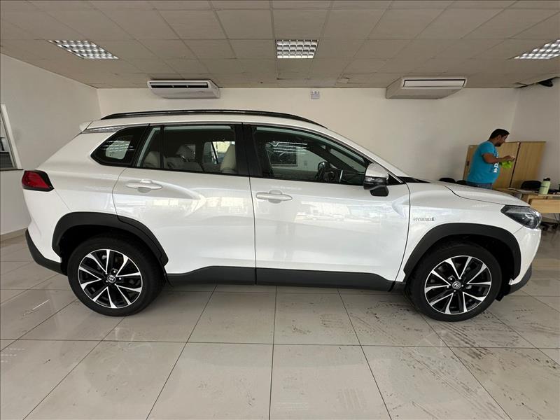  COROLLA CROSS  1.8 VVT-I Hybrid XRX 7