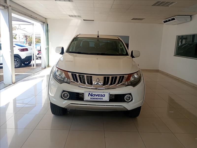  L200 TRITON  2.4 16V Turbo Sport GL CD 4X4 0