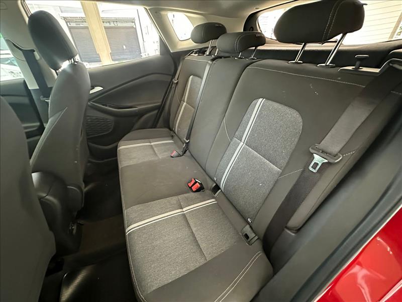  TRACKER  1.0 Turbo LT 8