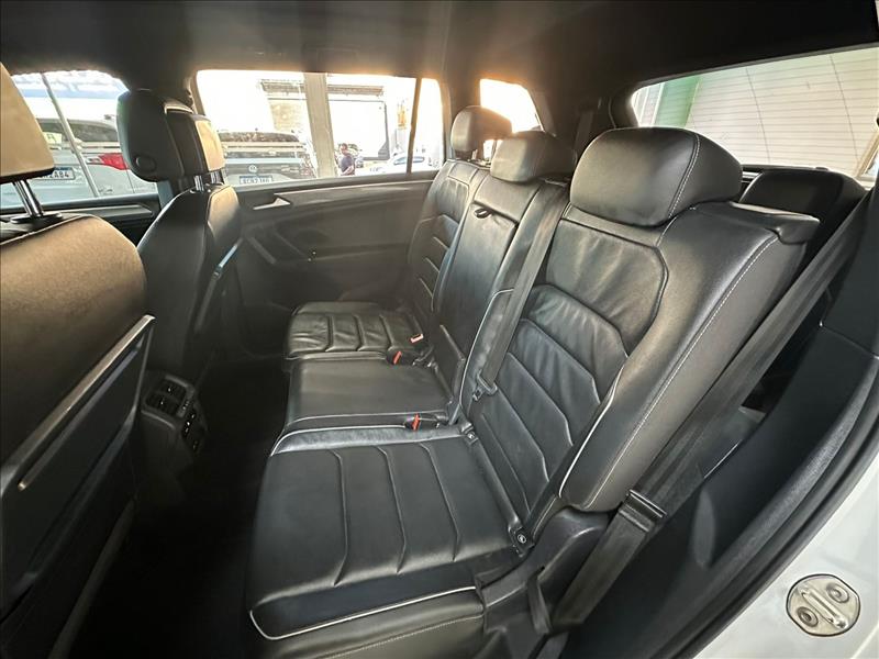 TIGUAN  2.0 350 TSI Allspace R-line 4motion 9