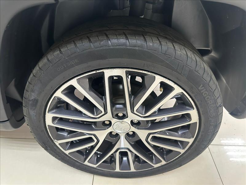  COMPASS  1.3 T270 Turbo Limited 13