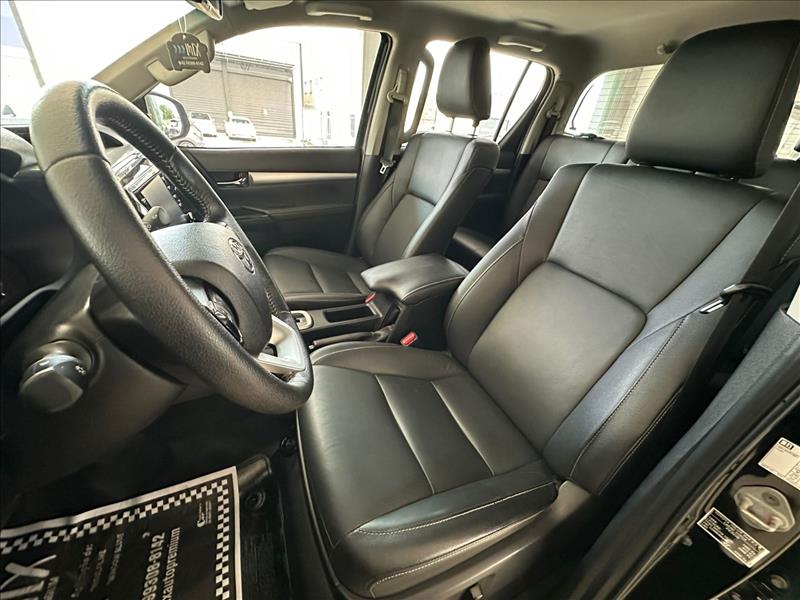  HILUX  2.7 VVT-I CD SRV 4X4 10