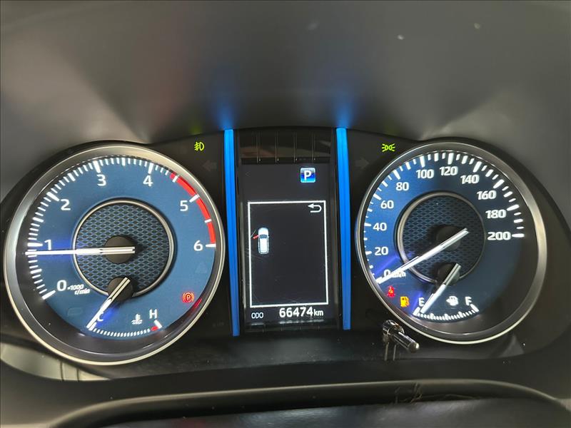  HILUX SW4  2.8 D-4d Turbo SRX 7L 4X4 13