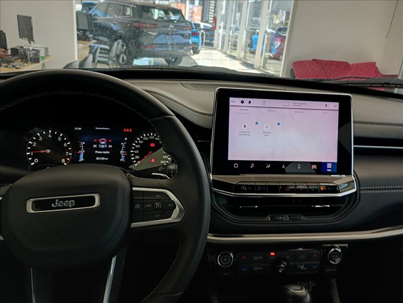  COMPASS  1.3 T270 Turbo Longitude 6
