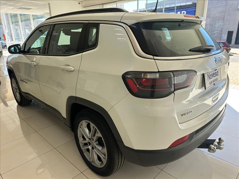  COMPASS  1.3 T270 Turbo Longitude 4