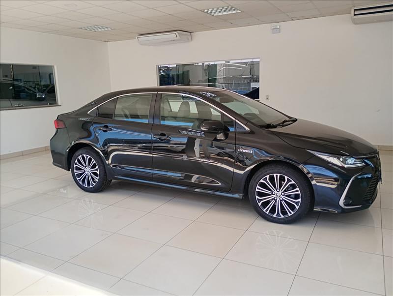  COROLLA  1.8 VVT-I Hybrid Altis Premium 3