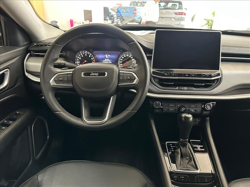  COMPASS  1.3 T270 Turbo Longitude 11