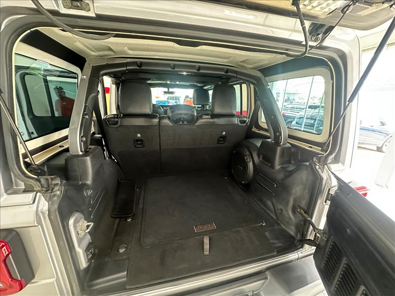  WRANGLER  2.0 Turbo Unlimited Overland 4X4 AT8 9