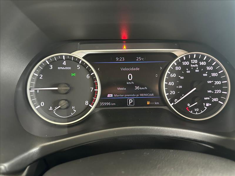  SENTRA  2.0 16V Advance 10