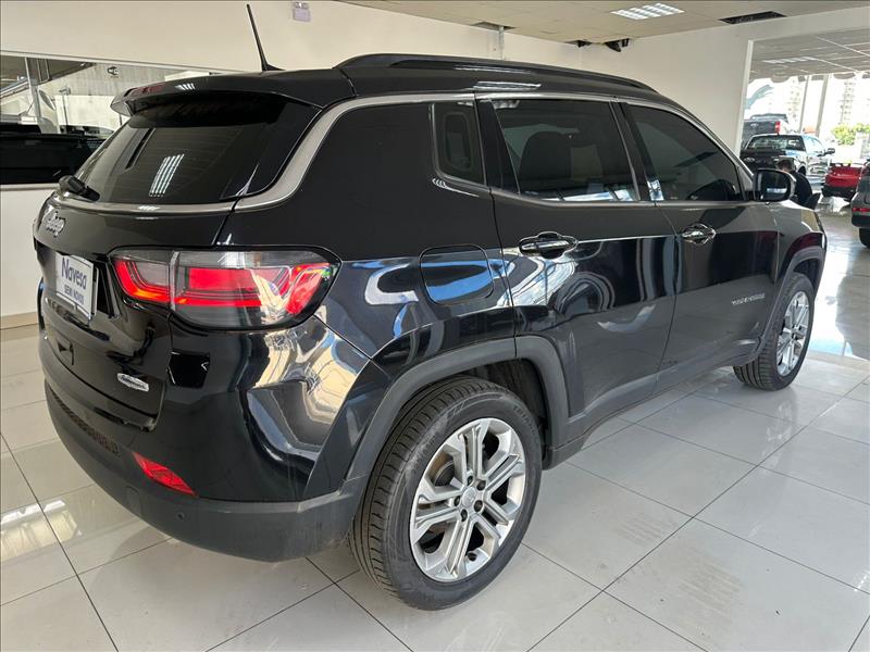  COMPASS  1.3 T270 Turbo Longitude 6