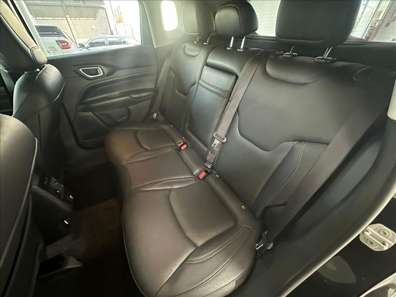  COMPASS  1.3 T270 Turbo Longitude 8