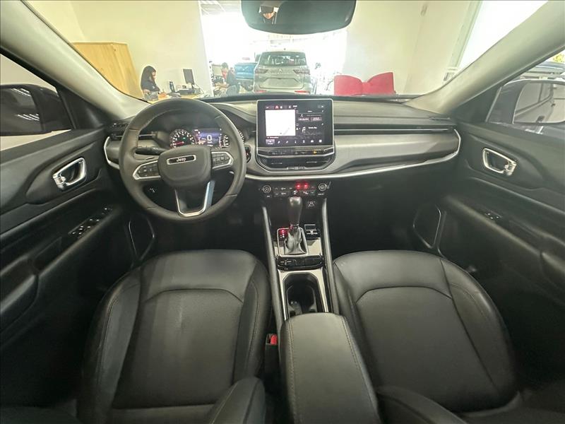  COMPASS  1.3 T270 Turbo Longitude 9