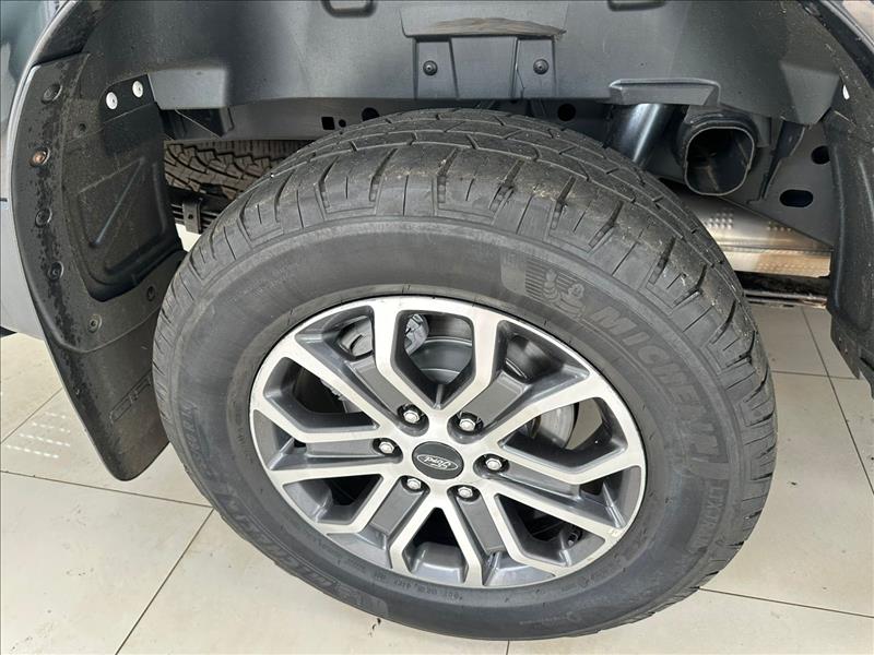  RANGER  3.0 V6 Turbo CD Limited 4X4 14