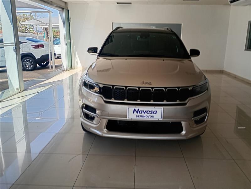  COMMANDER  1.3 T270 Turbo Overland 