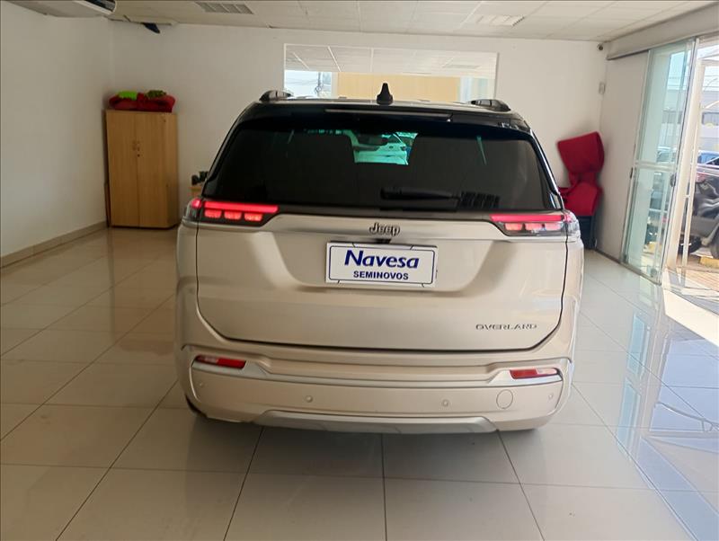  COMMANDER  1.3 T270 Turbo Overland 11