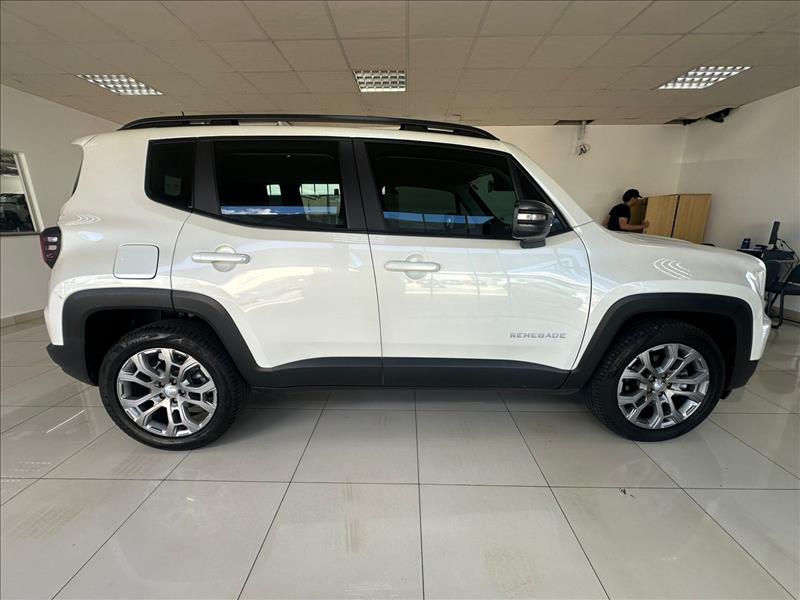  RENEGADE  1.3 T270 Turbo Longitude 7