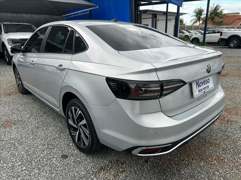  VIRTUS  1.0 200 TSI Highline 4