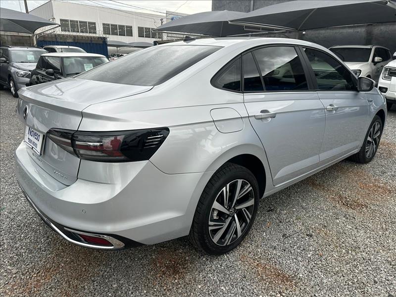  VIRTUS  1.0 200 TSI Highline 6