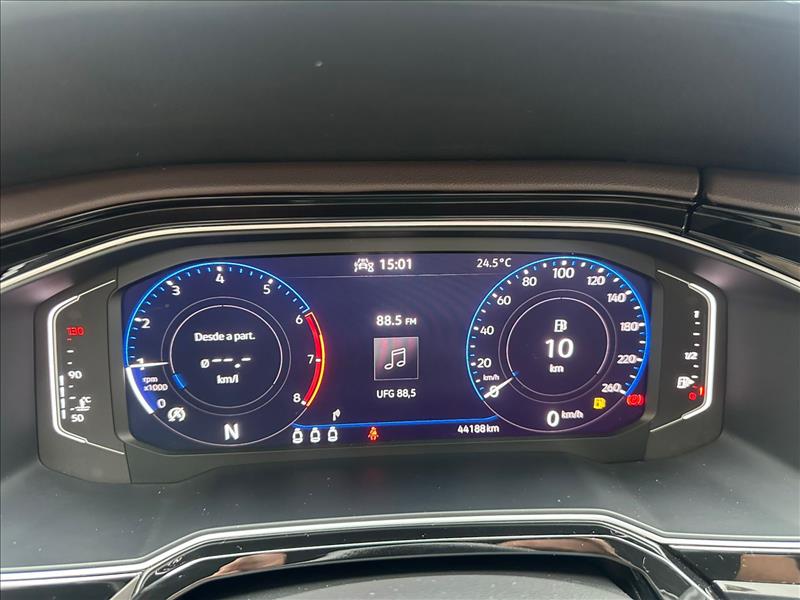  VIRTUS  1.0 200 TSI Highline 13