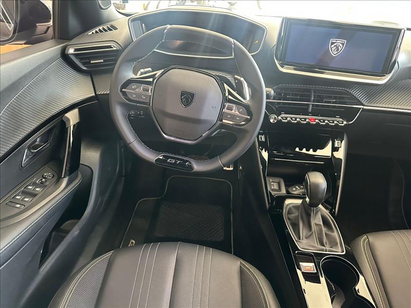  2008  1.0 Turbo 200 GT 9