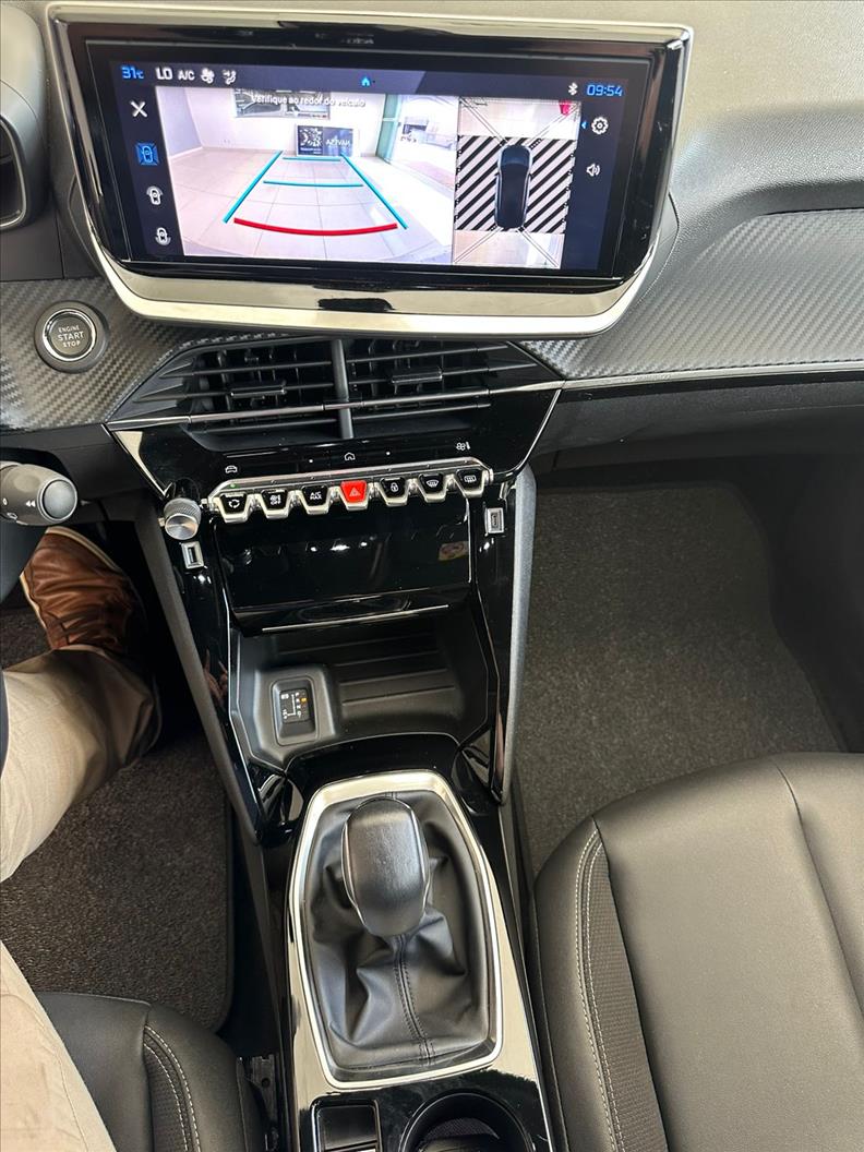  2008  1.0 Turbo 200 Allure 12