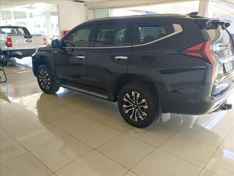  PAJERO SPORT  2.4 16V Mivec Turbo Hpe-s AWD 3