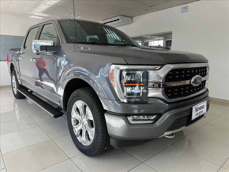  F-150  5.0 V8 CD Platinum FX4 