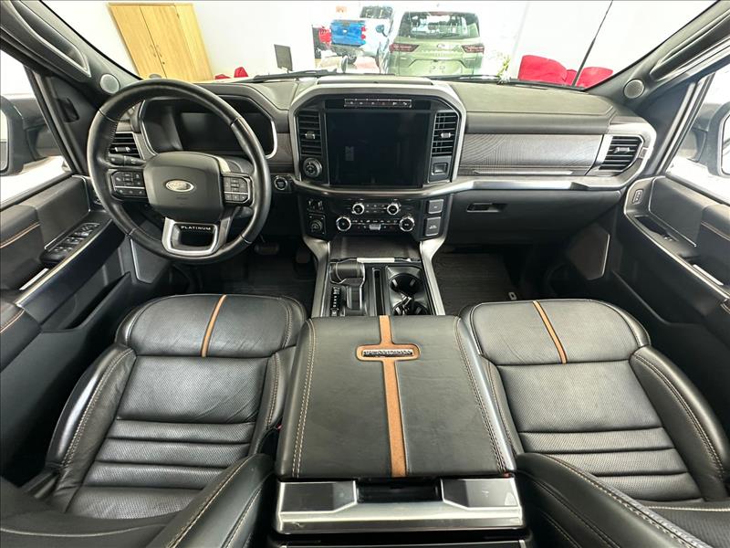  F-150  5.0 V8 CD Platinum FX4 9