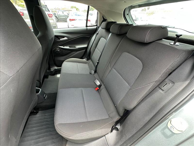  ONIX  1.0 Turbo LT 7