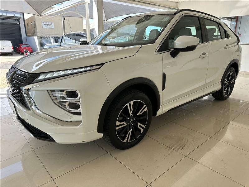  ECLIPSE CROSS  1.5 Mivec Turbo Hpe-s 2