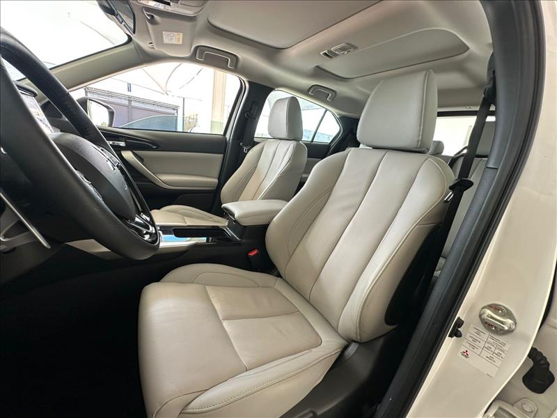  ECLIPSE CROSS  1.5 Mivec Turbo Hpe-s 11