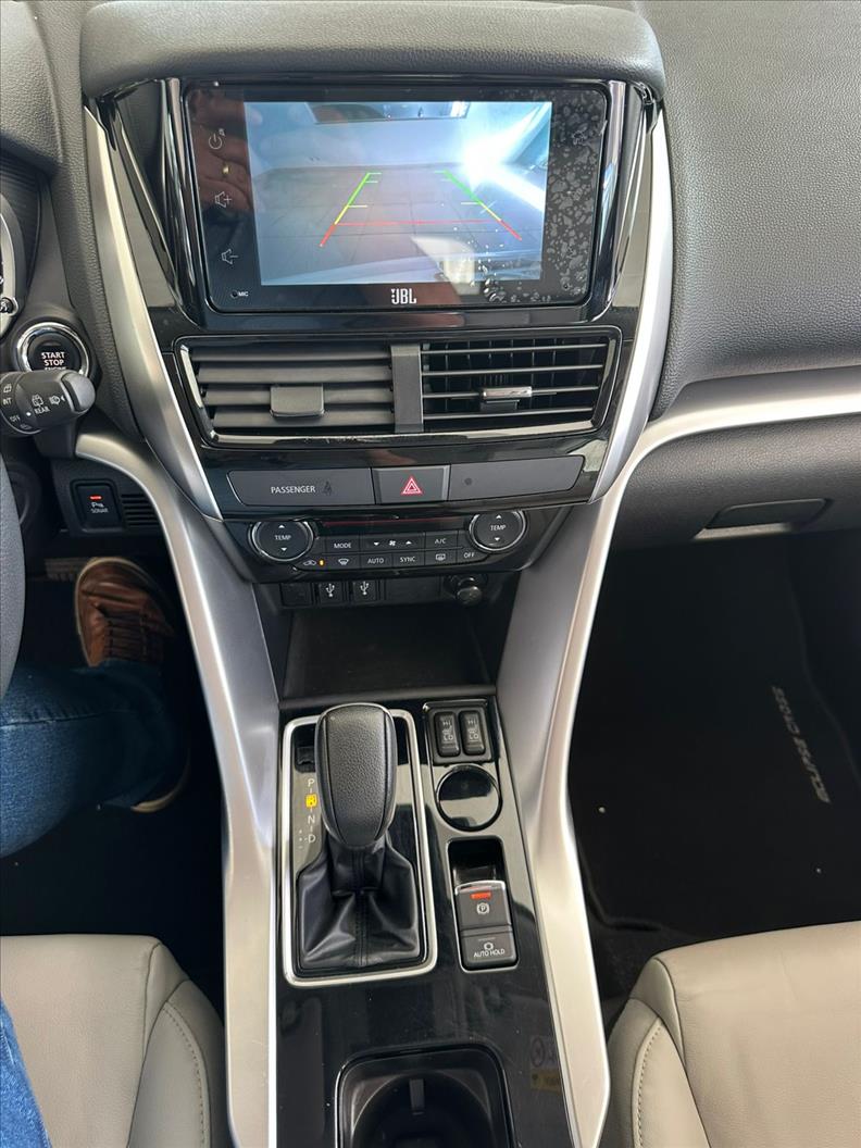  ECLIPSE CROSS  1.5 Mivec Turbo Hpe-s 12