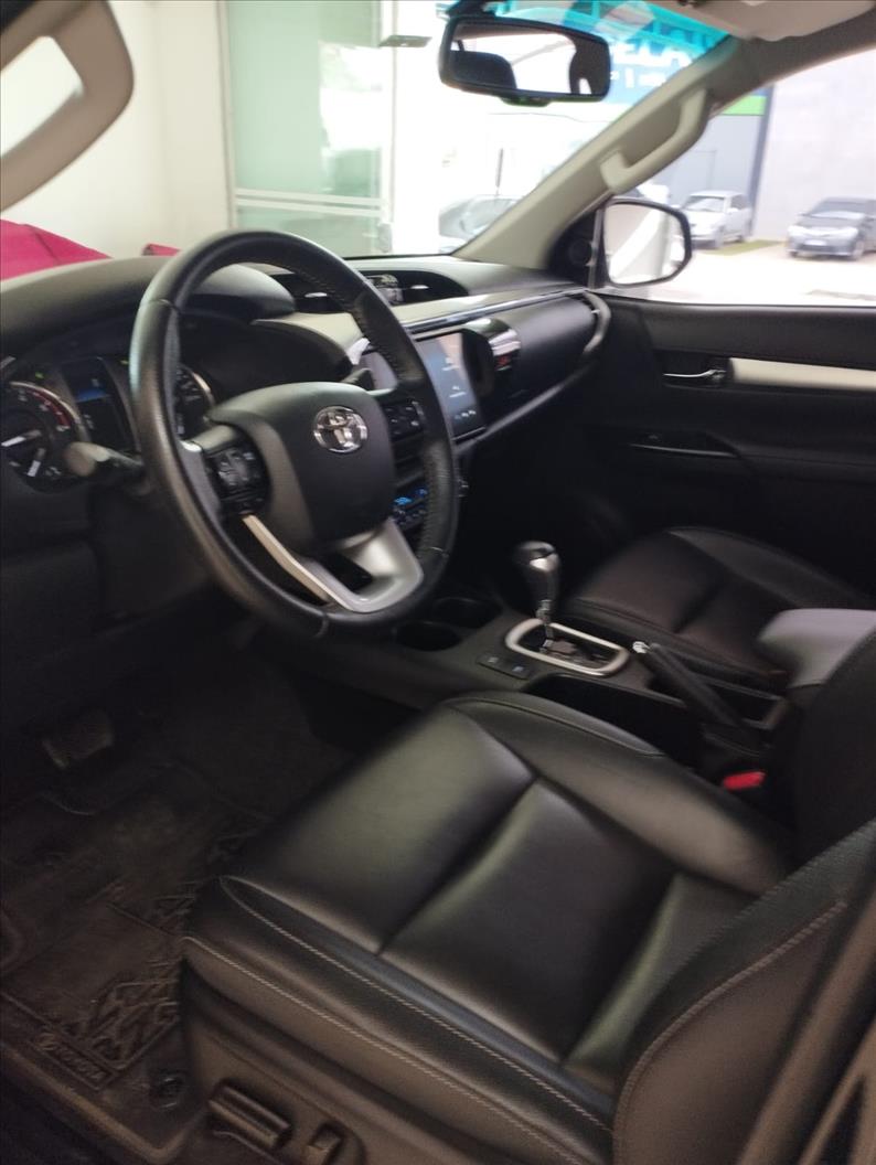  HILUX  2.8 D-4d Turbo CD SRV 4X4 7