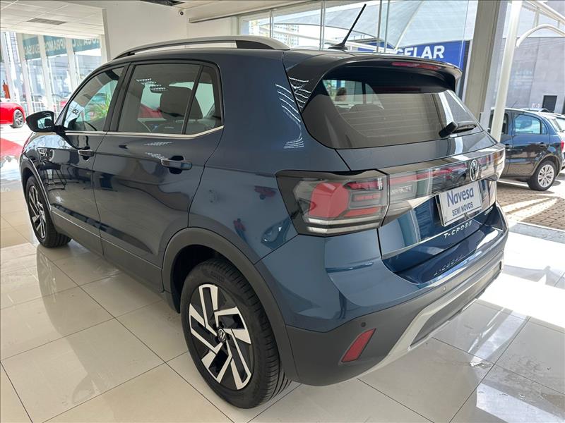  T-CROSS  1.4 250 TSI Highline 4