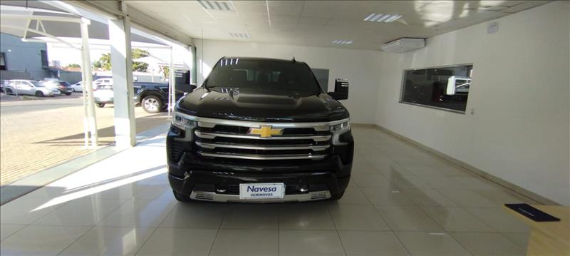  SILVERADO  5.3 V8 1500 High Country 4X4 0