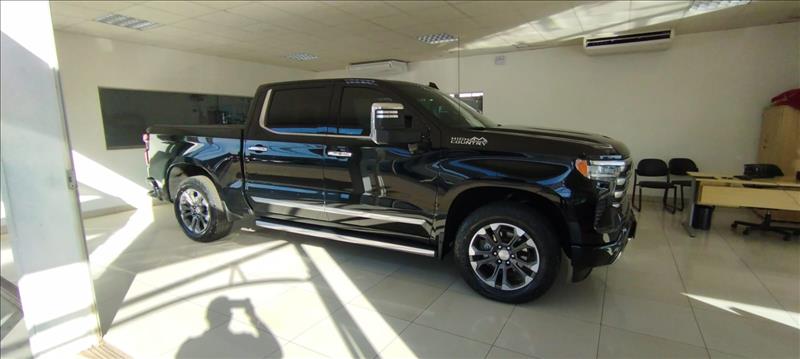  SILVERADO  5.3 V8 1500 High Country 4X4 3