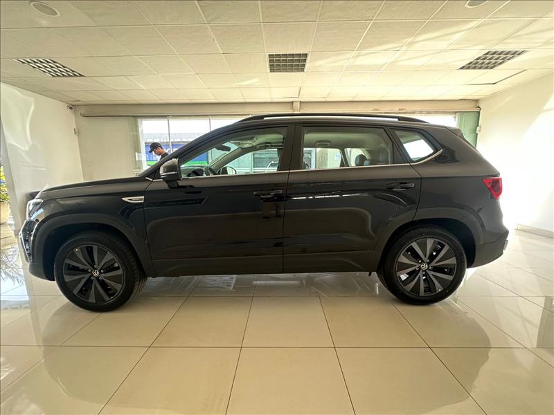  TAOS  1.4 250 TSI Comfortline 3