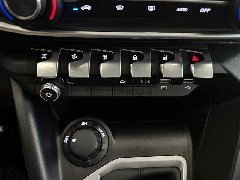  TITANO  2.2 Turbo Ranch 4X4 14