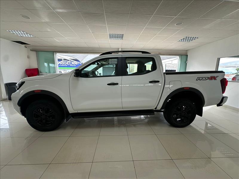  FRONTIER  2.3 16V Turbo Pro4x CD 4X4 3