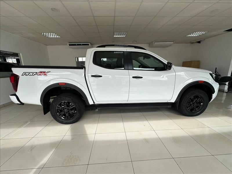  FRONTIER  2.3 16V Turbo Pro4x CD 4X4 7