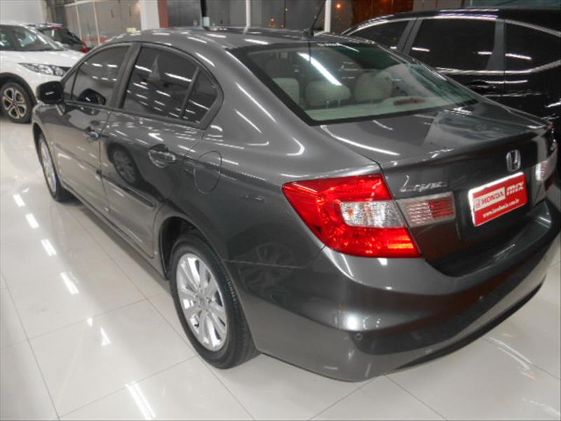 Honda CIVIC 1.8 LXS 16V